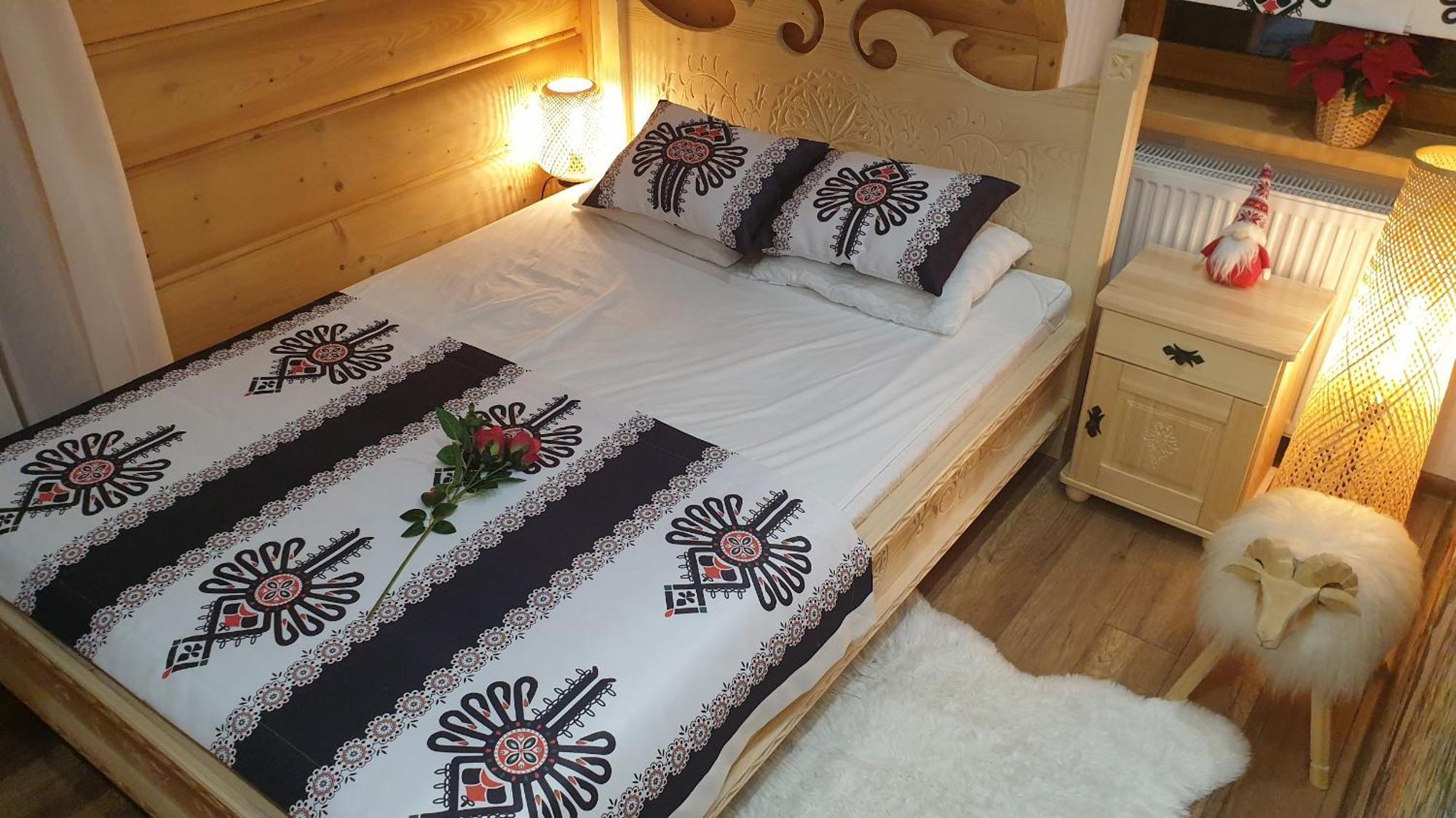 Villa Fortuna - Regionalne Apartamenty & Spa - Sauna, Grill, Jacuzzi Z Widokiem Na Tatry Zakopane Room photo